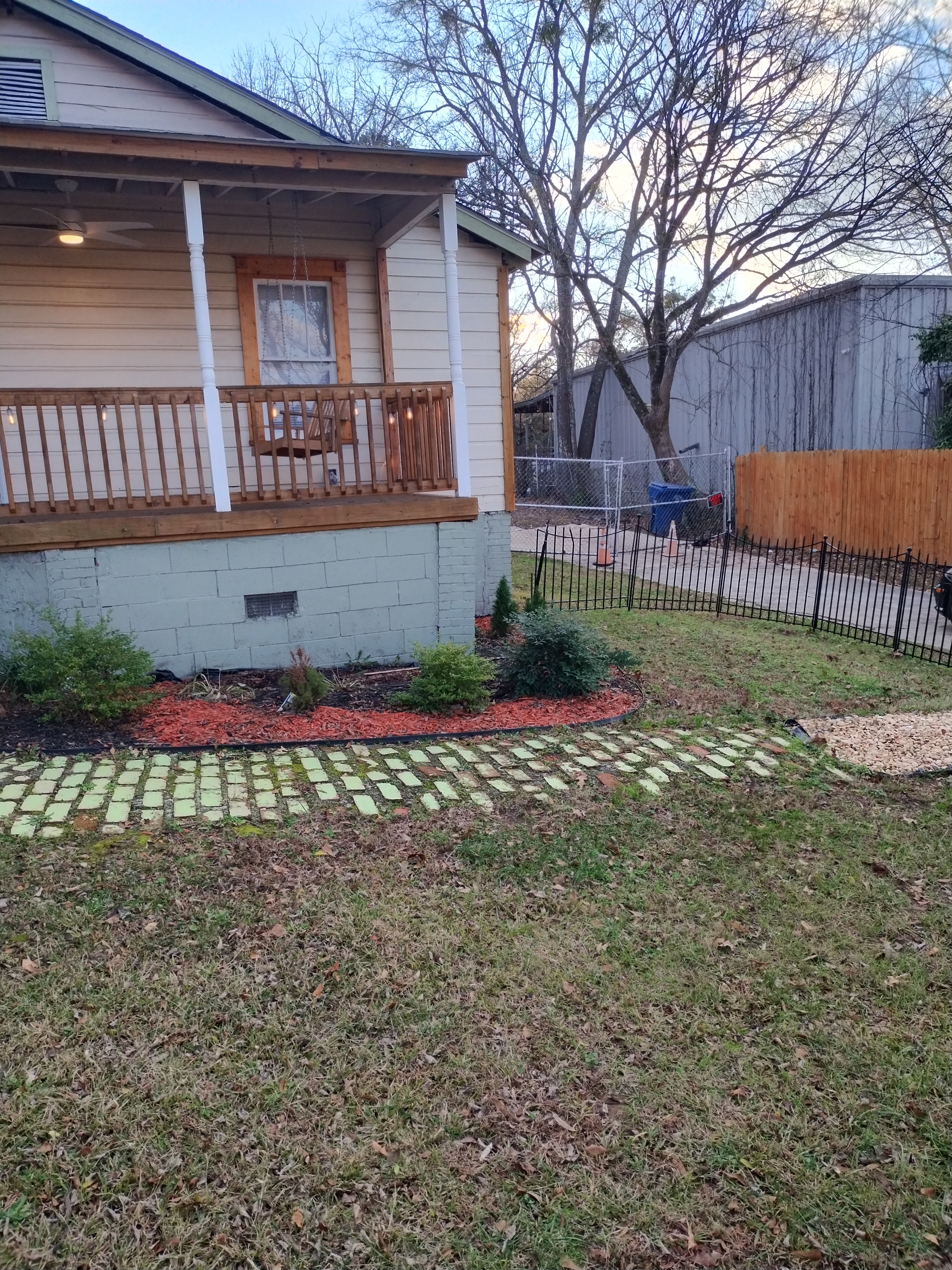 Property thumbnail image